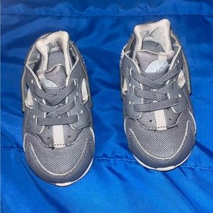 Baby Huaraches size 4c